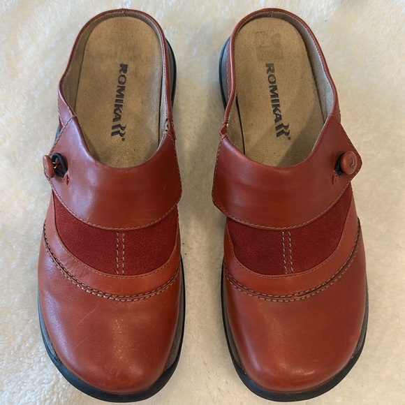 Romika slip ons - Picture 2 of 6